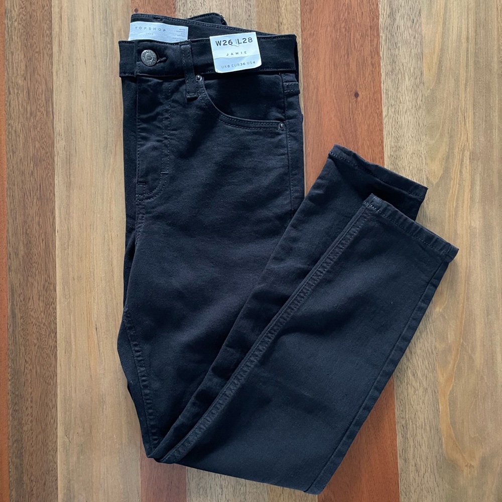 NWT Topshop Jamie Petite size 26 length 28 black skinny jeans W26 L28 US 4